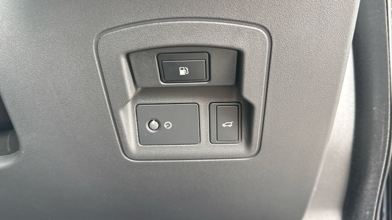 Land Rover Range Rover Velar 2.0 P400e Dynamic SE 5dr Auto Estate